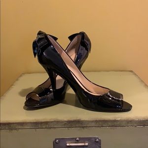 Enzo Angiolini patent peep toe heels